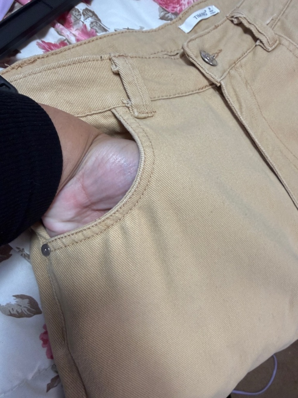 Timing Cargo Pants in Khaki Tan - Picture 4 of 8